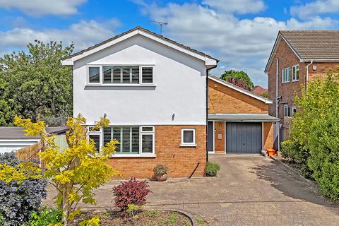 4 bedroom detached house for sale, Bellevue Road, Billericay, CM12