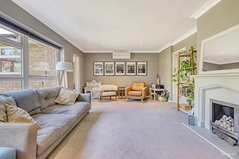 4 bedroom detached house for sale, Bellevue Road, Billericay, CM12