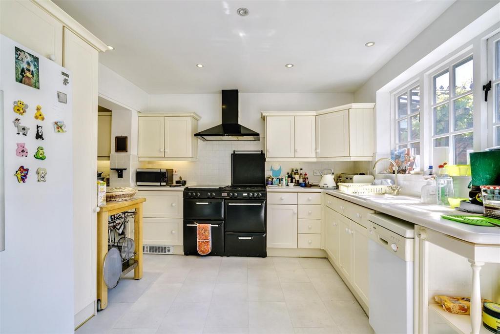 Kitchen 1 1.jpeg