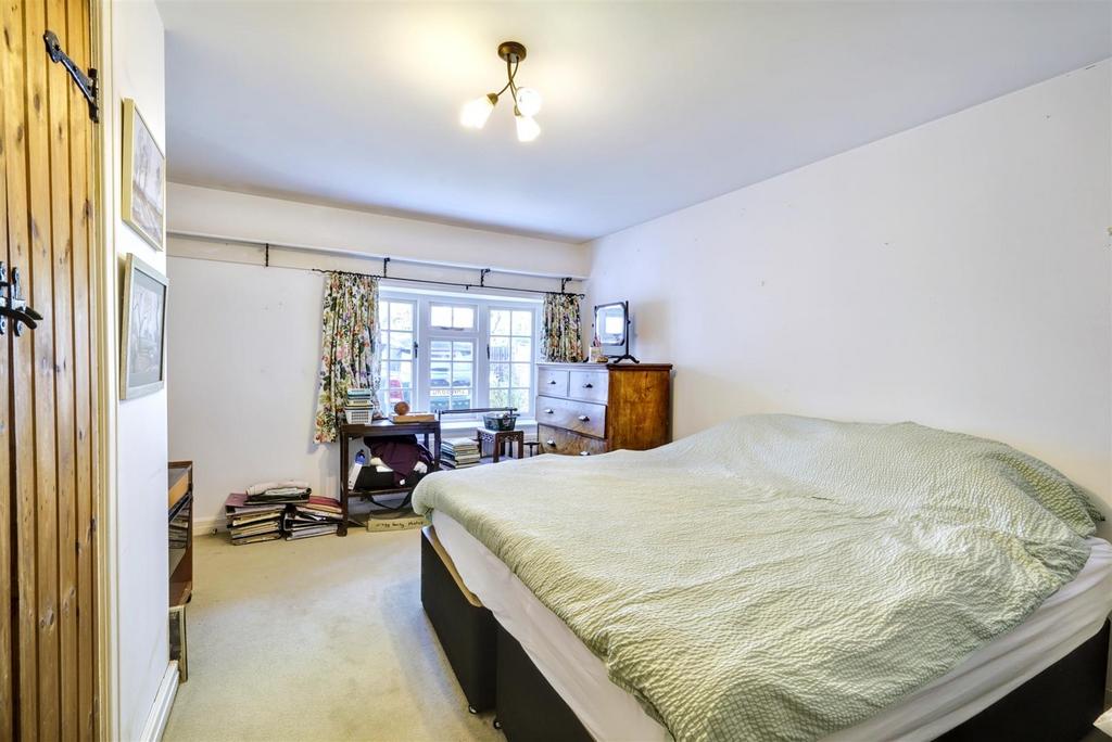 Bedroom 2 2 .jpeg