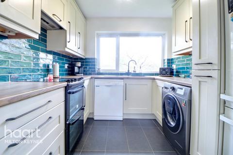 undefined, Rowle Close, Stantonbury