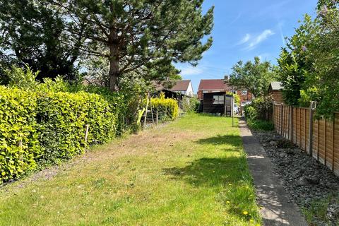 3 bedroom terraced house for sale, Station Road, Brough