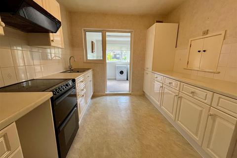 3 bedroom terraced house for sale, Station Road, Brough