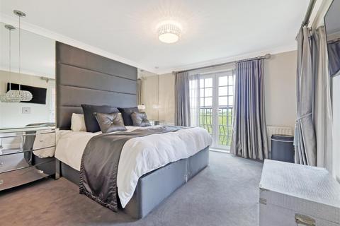 5 Kipling Close, Warley, Brentwood, CM14 5WW