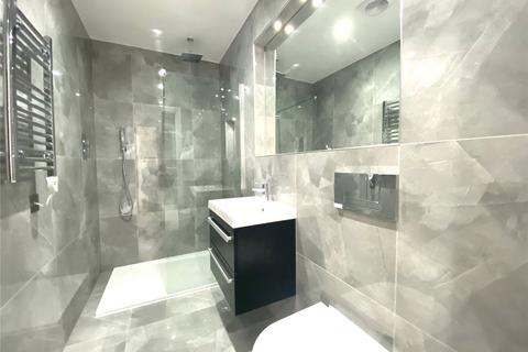 2 bedroom apartment to rent, Drake Avenue, Surrey TW18