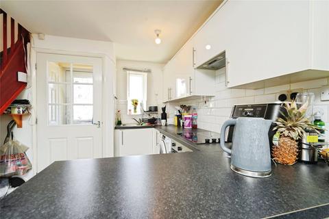 1 bedroom terraced house to rent, Spruce Drive, Bicester, Oxfordshire, OX26