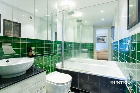 Flat 7, 7 Randolph Gardens, London, NW6 5EH