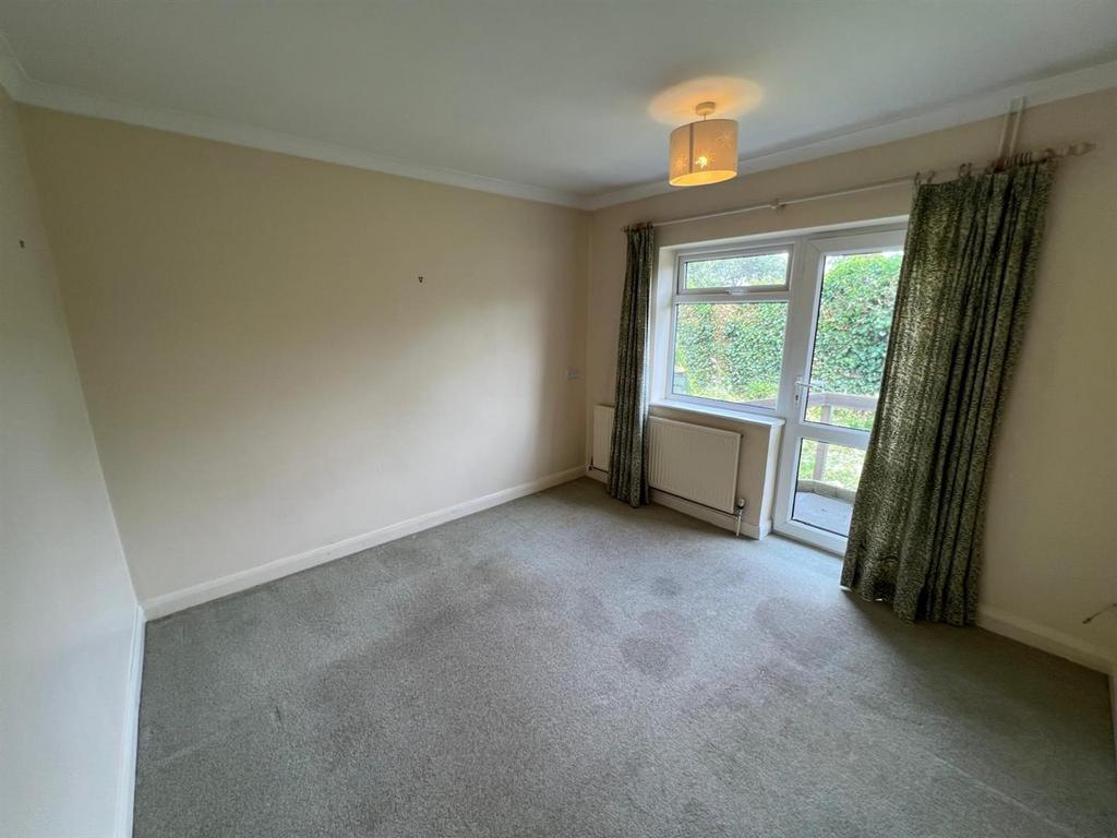Bedroom 2 1.jpeg