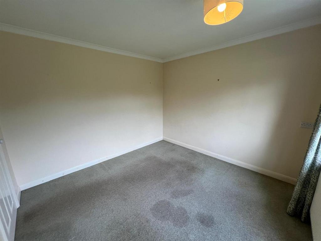 Bedroom 2 3.jpeg