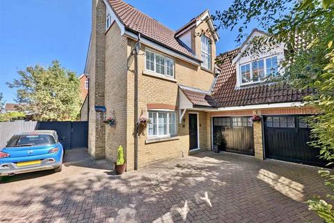 undefined, Grantham Avenue, Great Notley, Braintree