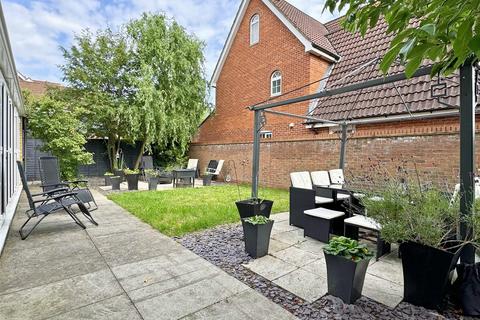 undefined, Grantham Avenue, Great Notley, Braintree