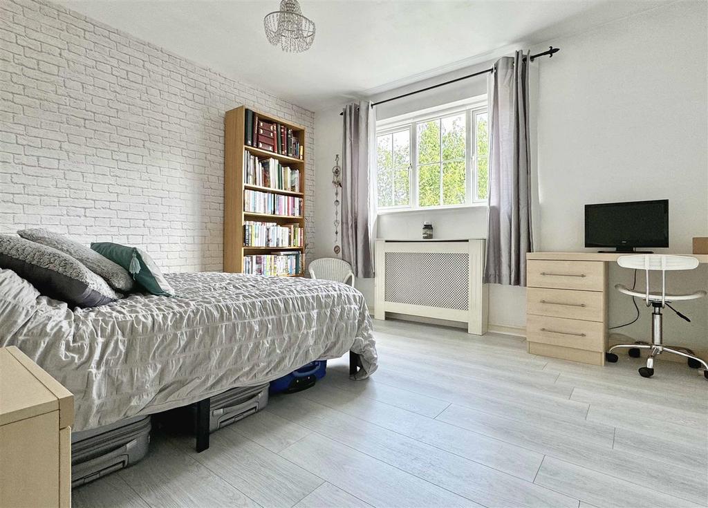 Bedroom.jpg