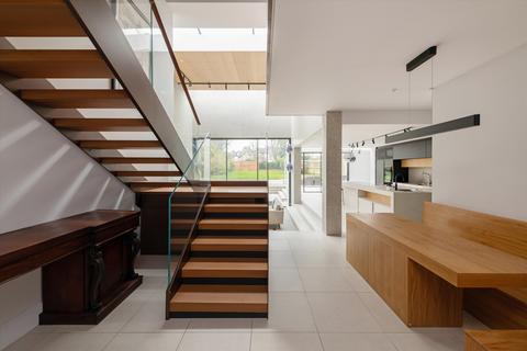 undefined, Brondesbury Park, London, NW2