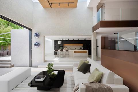 undefined, Brondesbury Park, London, NW2