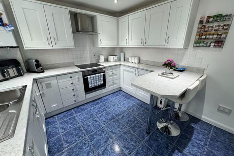2 Crown Rise, Maesteg, CF34 0JY