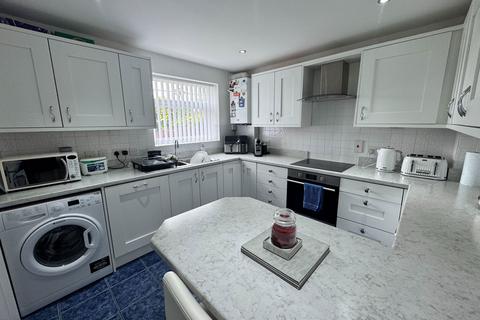 2 Crown Rise, Maesteg, CF34 0JY