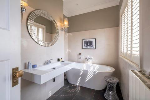 undefined, Kidderpore Gardens, Hampstead, London, NW3