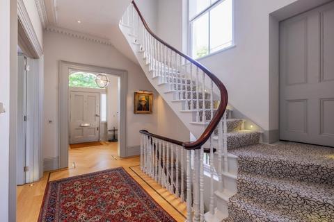 3 bedroom semi-detached house for sale, Springfield Road, London
