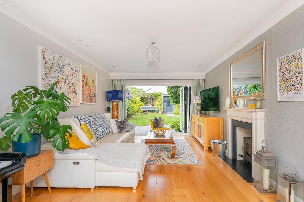1 D0 LEIG - Living Room D.jpg
