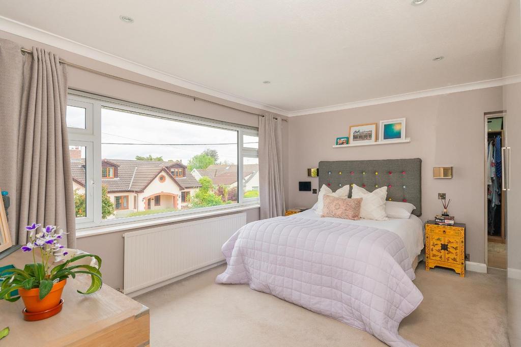 1 D0 LEIG - Bedroom B.jpg