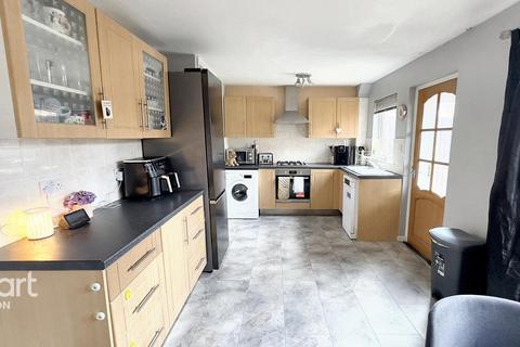 3 bedroom townhouse for sale, Godfrey Drive, Ilkeston