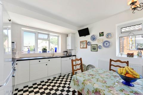 3 bedroom flat for sale, Webster Gardens, Ealing
