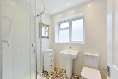 3 bedroom flat for sale, Webster Gardens, Ealing
