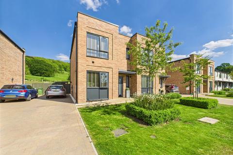 3 bedroom semi-detached house for sale, Beatrice Webb Lane, Standish, Stonehouse, Gloucestershire, GL10