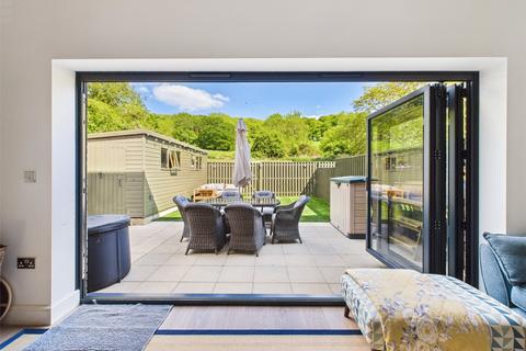 3 bedroom semi-detached house for sale, Beatrice Webb Lane, Standish, Stonehouse, Gloucestershire, GL10