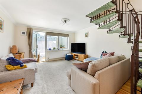 2 bedroom terraced house for sale, Spruce Avenue, Waterlooville