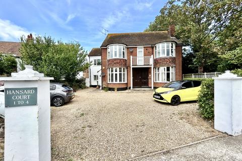 Canterbury Road, Westbrook, Kent, CT9