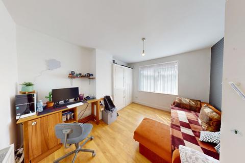 3 bedroom property to rent, 57 Norfolk
