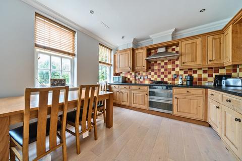2 bedroom apartment for sale, Church Walk, Wilmington, Dartford