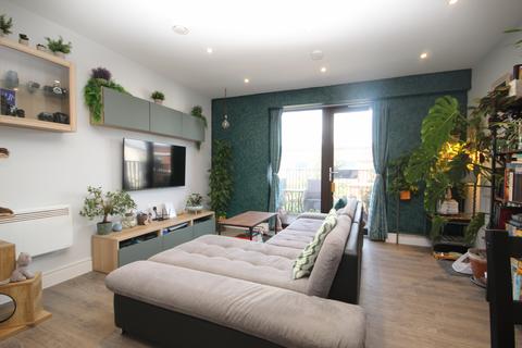 1 bedroom flat for sale, Waterfront Heights, Mount Pleasant, Wembley, Middlesex HA0