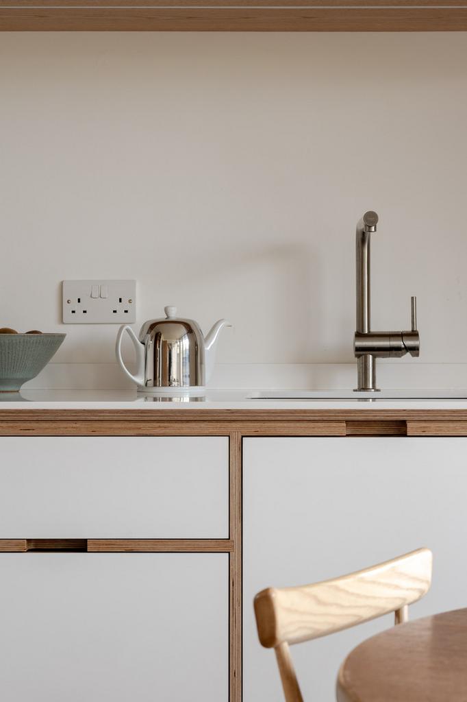 283621 - Keeling House, London E2 - high res - ...