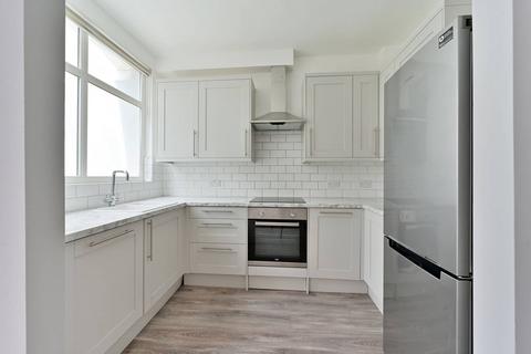 36 Lower Downs Road, London, SW20 8QQ