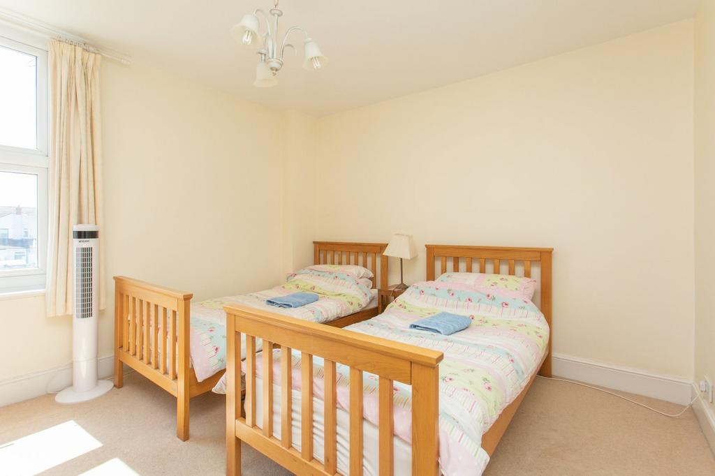 Picture 12