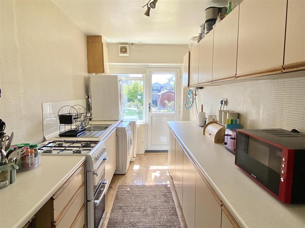 102 Whitchurch Road -5.jpg