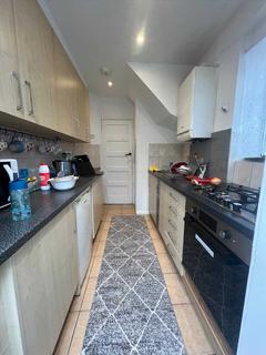 16 Calder Gardens, Edgware, HA8 5PT