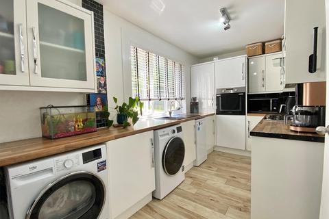 108 Alexander Avenue, Largs, KA30 9EX