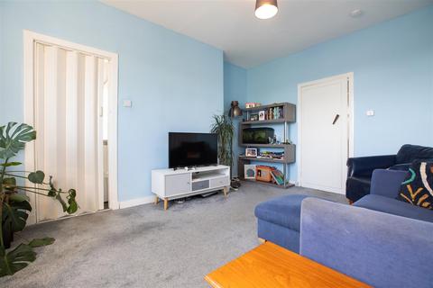 3 bedroom flat for sale, Trinity Avenue, Glasgow G52