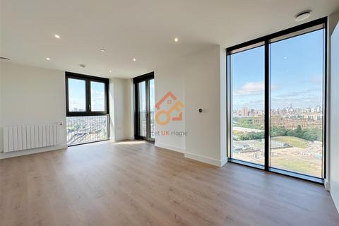 2 bedroom flat to rent, Menara Point, 1 Affinity View, London E16