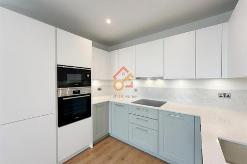 2 bedroom flat to rent, Menara Point, 1 Affinity View, London E16