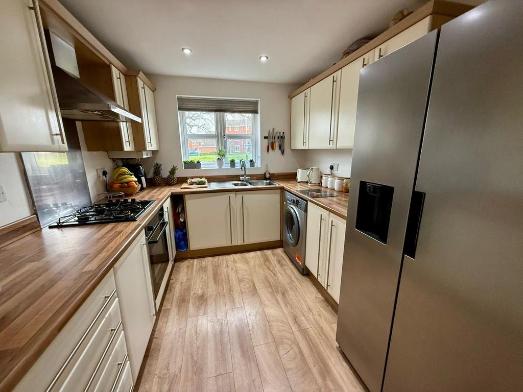 Kitchen 3.jpg