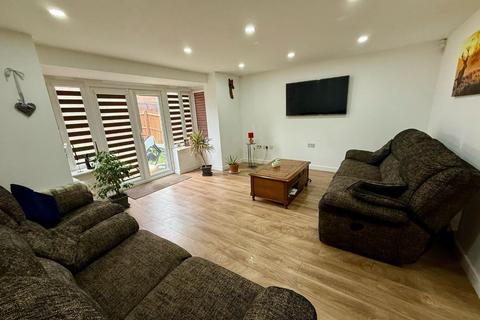 4 bedroom house for sale, Stillington Crescent, Hamilton, Leicester