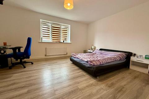 4 bedroom house for sale, Stillington Crescent, Hamilton, Leicester