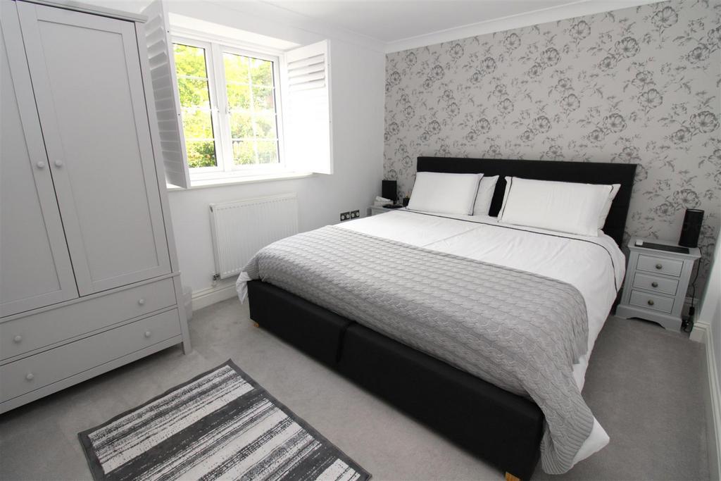 Bedroom.JPG