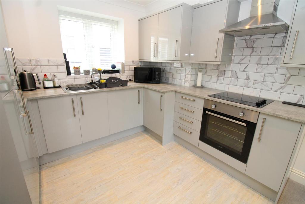 Kitchen.JPG