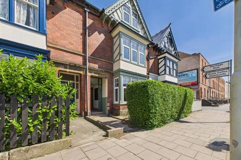 6 bedroom house to rent, Worcester Street, Gloucester, Gloucestershire, GL1