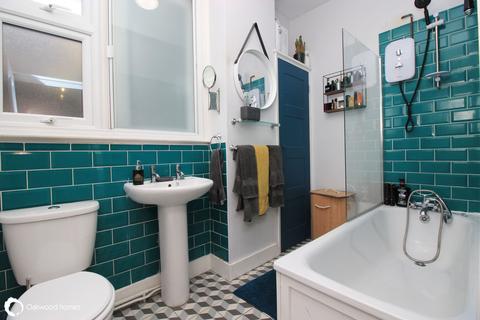 Flat 2, 4 Epple Bay Road, Birchington, CT7 9EN